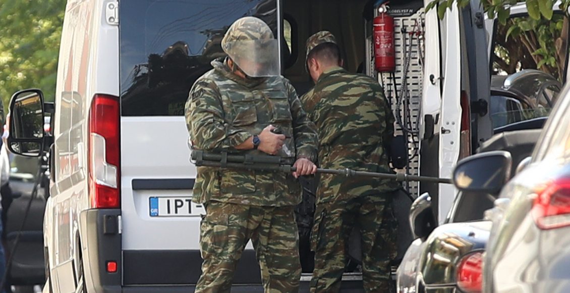 Τι-ψάχνει-το-«ελληνικό-fbi»-για-τη-χειροβομβίδα-στον-αρχιφύλακα-των-φυλακών-Κορυδαλλού