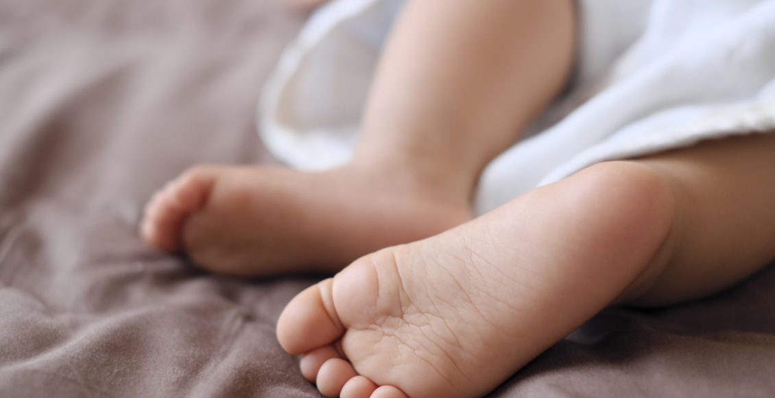 Φυλάκιση-3-ετών-στη-40χρονη-που-κακοποιούσε-το-βρέφος-της-στη-Θεσσαλονίκη-–-Κόλαφος-η-εισαγγελέας:-«Δεν-είδα-καμία-αγάπη-μάνας-προς-το-παιδί»