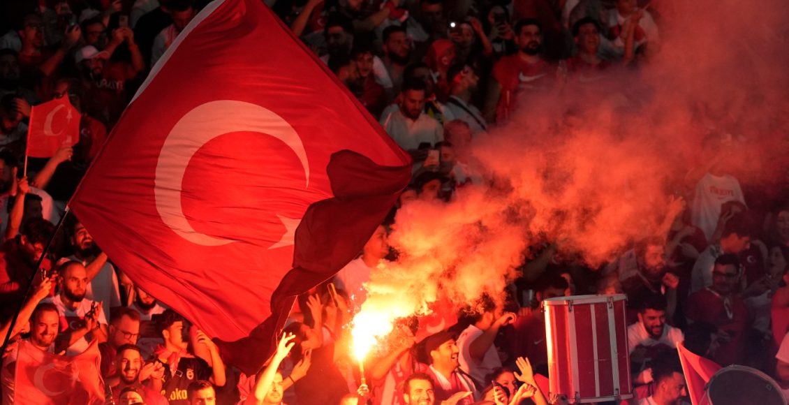 Σκάνδαλο-στο-τουρκικό-ποδόσφαιρο:-Υποβιβασμούς-ομάδων-και-αποκλεισμούς-παραγόντων-–-διαιτητών-προαναγγέλουν-τα-ΜΜΕ