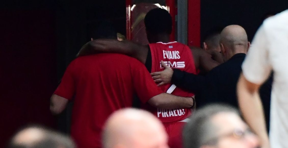 Φουρνιέ:-Προσεύχομαι-για-τον-Έβανς,-ένιωθες-την-ενέργεια-να-φεύγει-από-το-γήπεδο