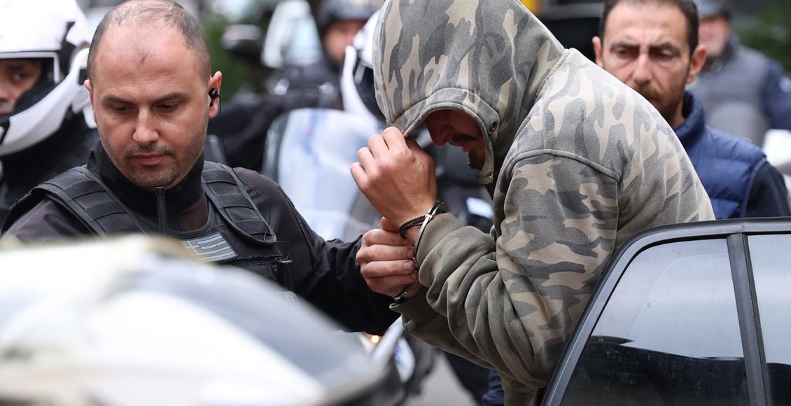 Μακελειό-στα-Βορίζια:-Προθεσμία-για-να-απολογηθεί-πήρε-ο-23χρονος-για-τη-βόμβα-στο-σπίτι-των-Φραγκιαδάκηδων