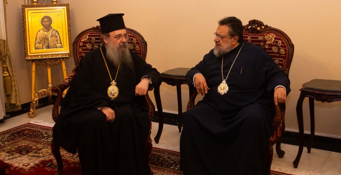 Ευχές-στον-εορτάζοντα-Μητροπολίτη-Μεσσηνίας-Χρυσόστομο