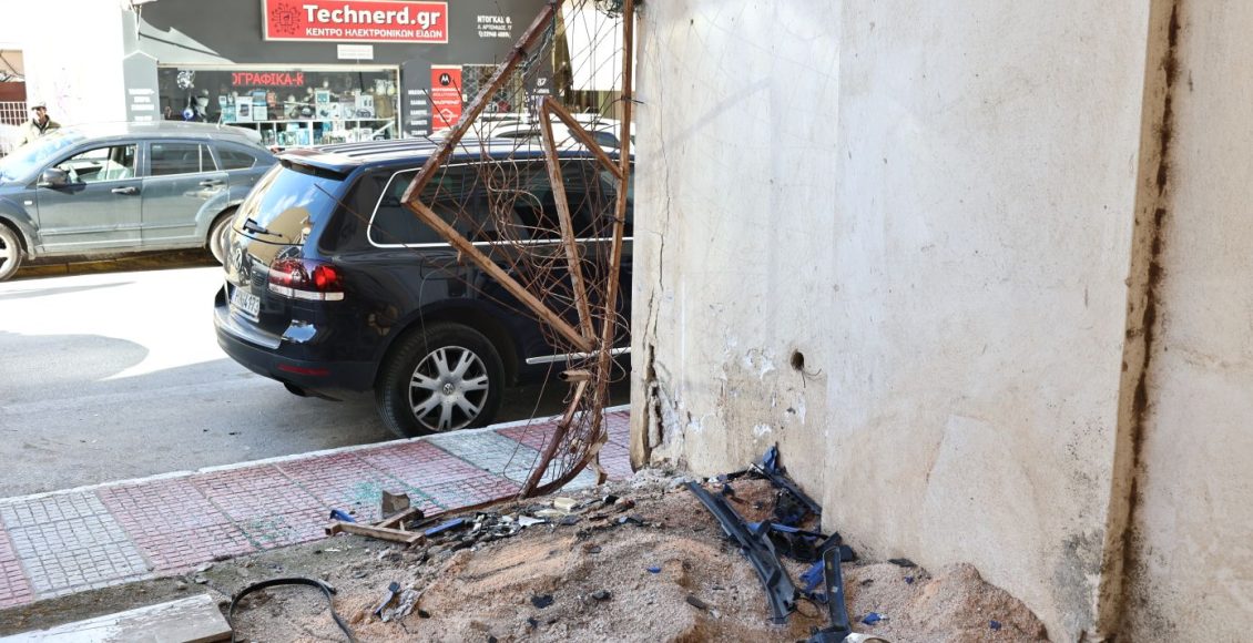 Θρήνος-για-τον-24χρονο-που-σκοτώθηκε-στη-Λούτσα-–-Πώς-έγινε-το-δυστύχημα-μπροστά-στα-μάτια-της-μητέρας-και-της-αδερφής-του-νεαρού