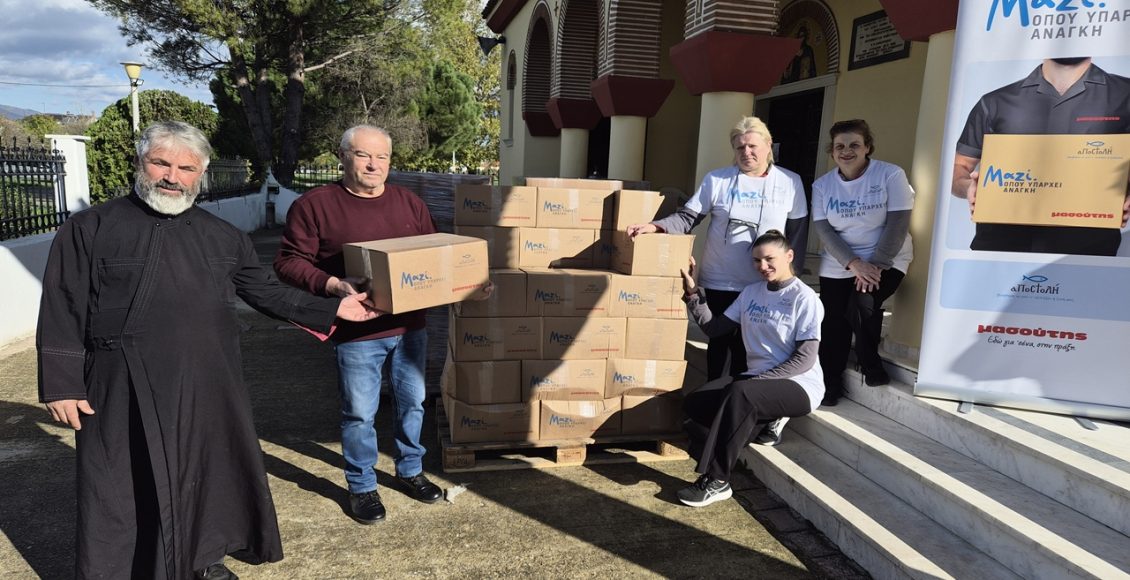 Διανομή-δεμάτων-–-τροφίμων-στην-Ιερά-Μητρόπολη-Μαρωνείας-και-Κομοτηνής