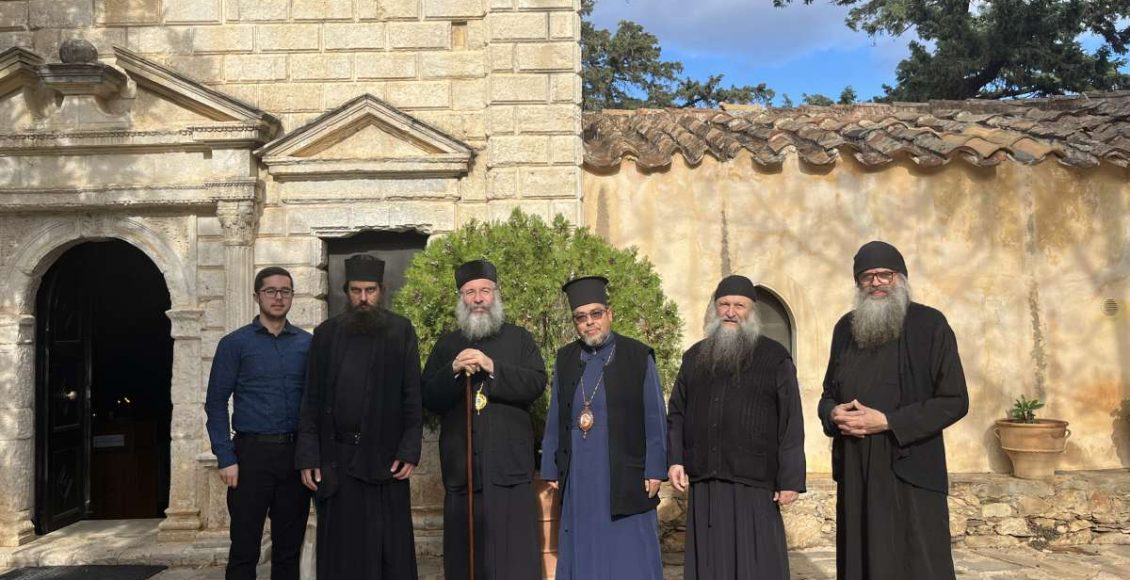 Ο-Ιεραπόστολος-Επίσκοπος-Άσσου-Τιμόθεος-στην-Μητρόπολη-Ρεθύμνης