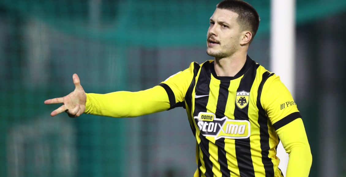 Αποθεώνει-Γιόβιτς-η-«as»-για-το-χατ-τρικ-στη-Λεωφόρο:-Βασιλιάς-της-Αθήνας