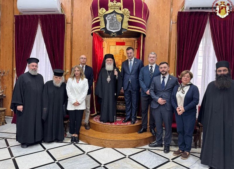 Στον-Πατριάρχη-Ιεροσολύμων-ο-Υπουργός-Προστασίας-του-Περιβάλλοντος-της-Γεωργίας