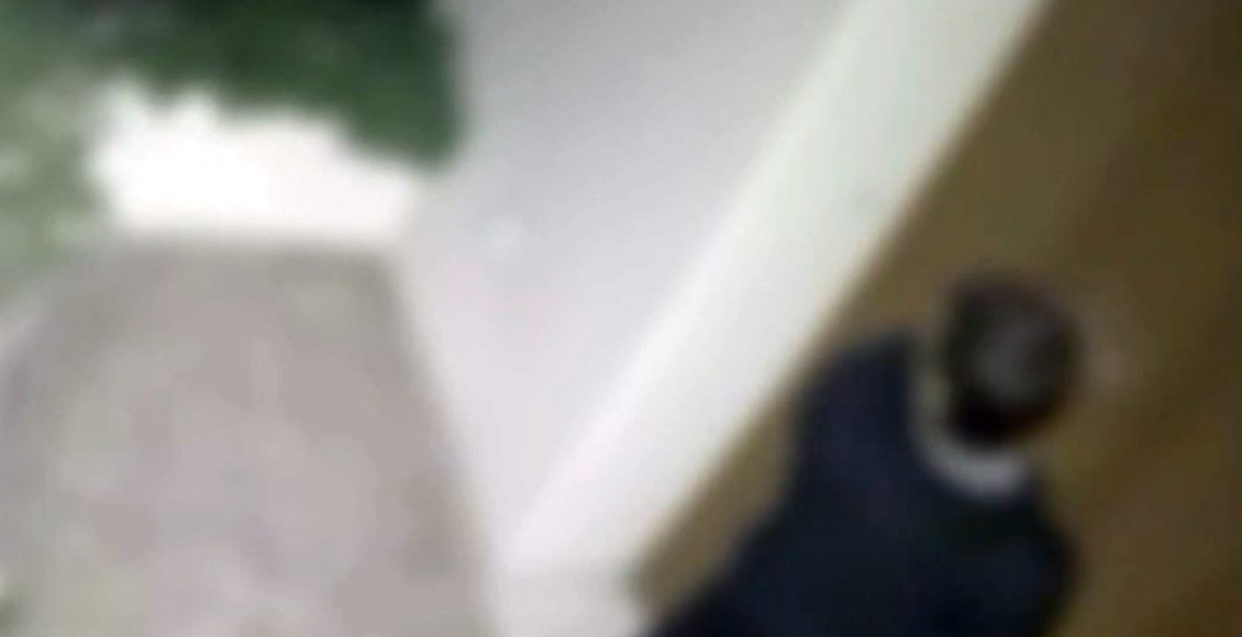 Καρέ-καρέ-η-δράση-21χρονου-που-κυκλοφορούσε-με-κλεμμένο-μηχανάκι-και-λήστευε-ανήλικους-στη-Νέα-Σμύρνη