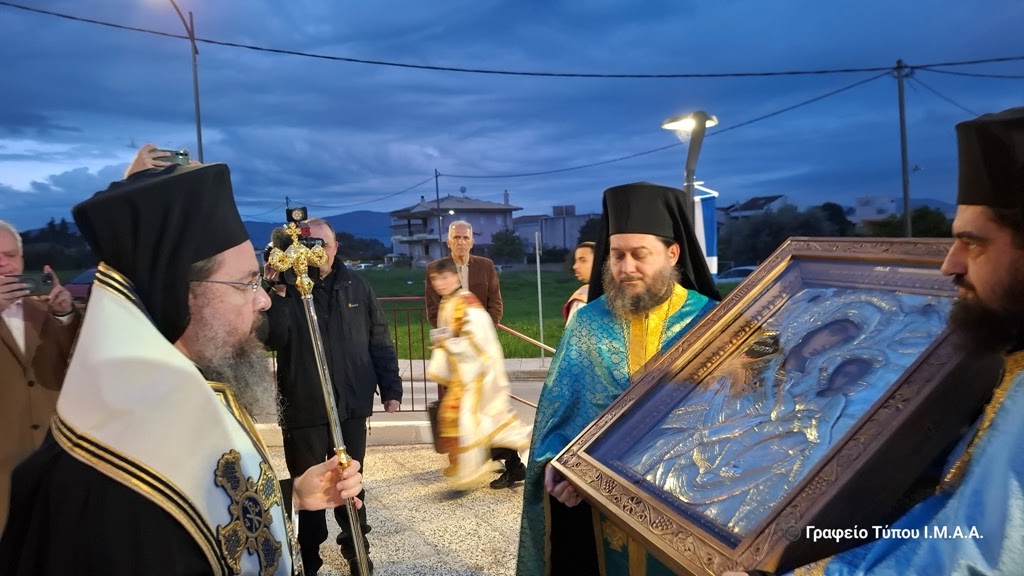 Υποδοχή-της-Ιεράς-Εικόνας-της-Παναγίας-Τρυπητής-στον-Ι-Ν.-Αγίας-Βαρβάρας-Αγρινίου