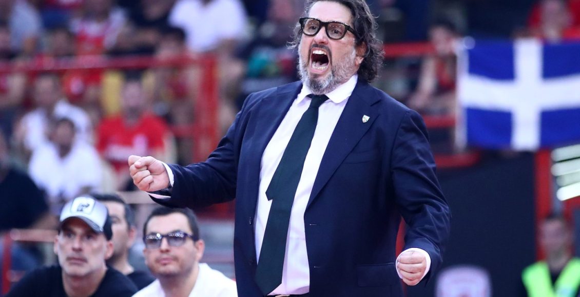 Χαμός-στην-Παρτίζαν:-Οι-οπαδοί-δημοσίευσαν-τους-αριθμούς-τηλεφώνων-των-Τρινκιέρι-και-Ραζνάτοβιτς