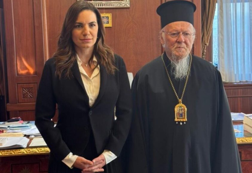 Επίσκεψη-της-Υπουργού-Τουρισμού-Όλγας-Κεφαλογιάννη-στο-Οικουμενικό-Πατριαρχείο