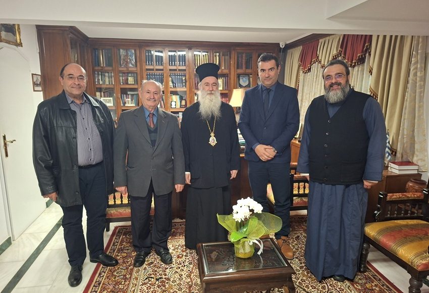 Εθιμοτυπικές-επισκέψεις-στον-Μητροπολίτη-Κορίνθου-Παύλο