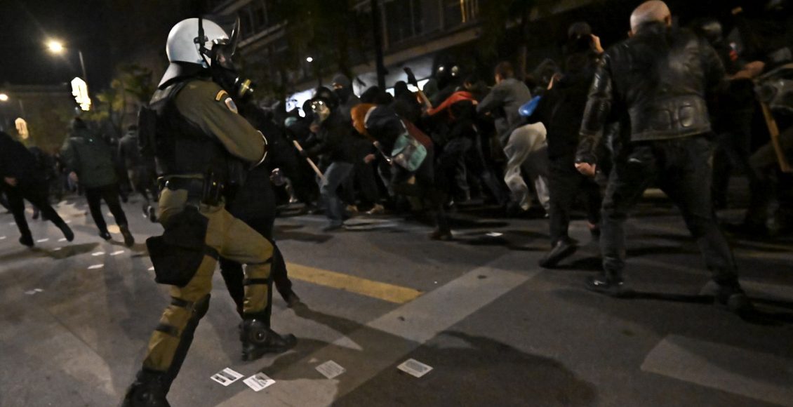 Η-ανακοίνωση-της-ΕΛΑΣ-για-τα-επεισόδια-στο-κέντρο-της-Αθήνας-στην-πορεία-για-τη-μνήμη-του-Αλεξανδρου-Γρηγορόπουλου