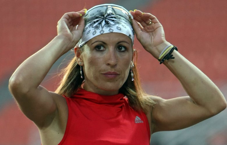 Σοβαρό-τροχαίο-για-την-Πηγή-Δεβετζή:-Το-αυτοκίνητο-της-ανετράπη-μέσα-σε-τούνελ-–-«Ο-Χριστός-ήταν-δίπλα-μου-και-βγήκα-σώα»