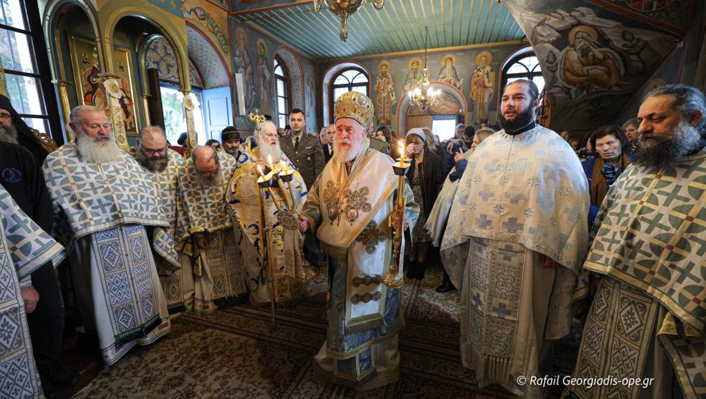 Η-εορτή-του-Αγίου-Νικολάου-στο-Βατοπαιδινό-Μετόχι-στο-Πόρτο-Λάγος
