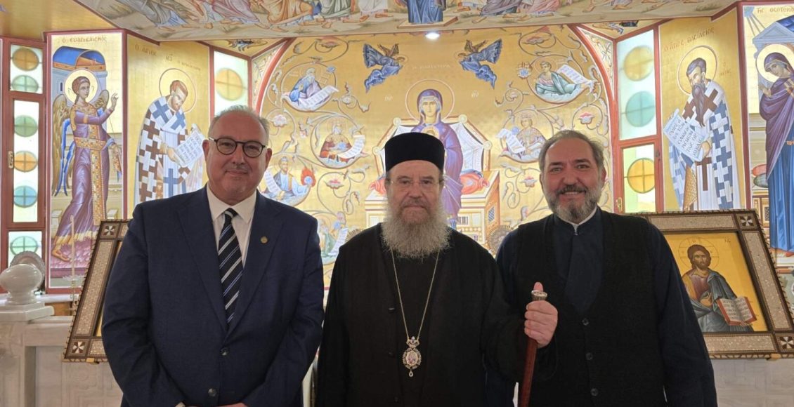 Ο-Πρόεδρος-του-Τμήματος-Θεολογίας-του-ΑΠΘ.-στον-Μητροπολίτη-Ιερισσού