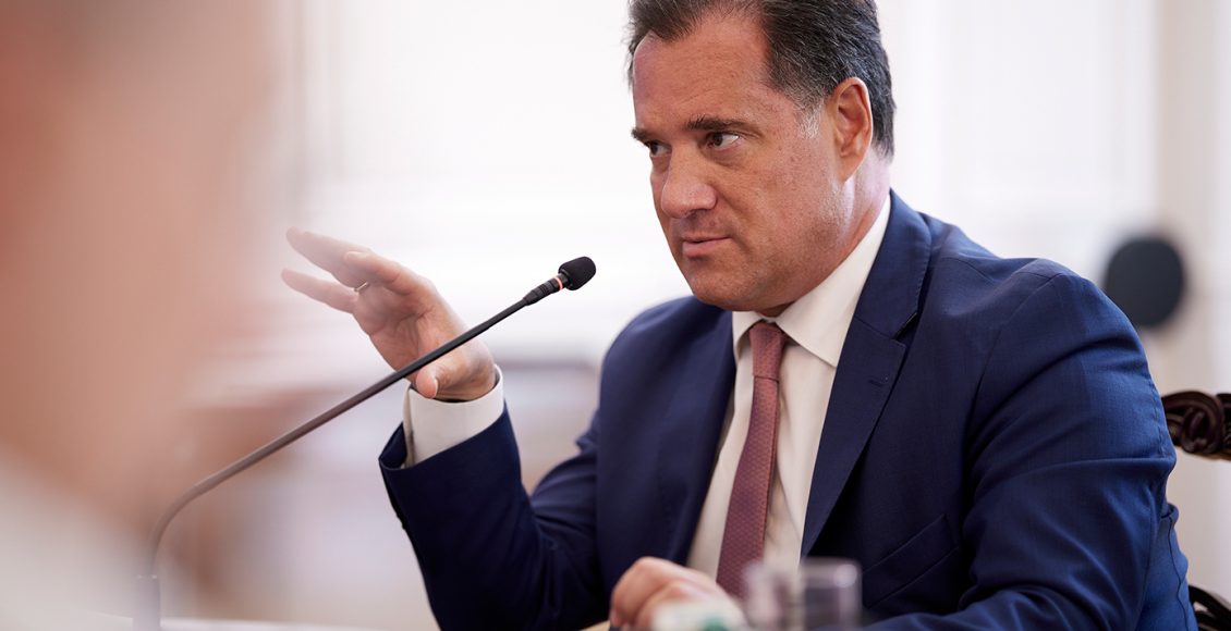 Υπόθεση-novartis:-Βίντεο-με-«πρωταγωνιστή»-πρόσωπο-που-υποδυόταν-τον-Άδωνι-Γεωργιάδη-προβλήθηκε-στο-δικαστήριο