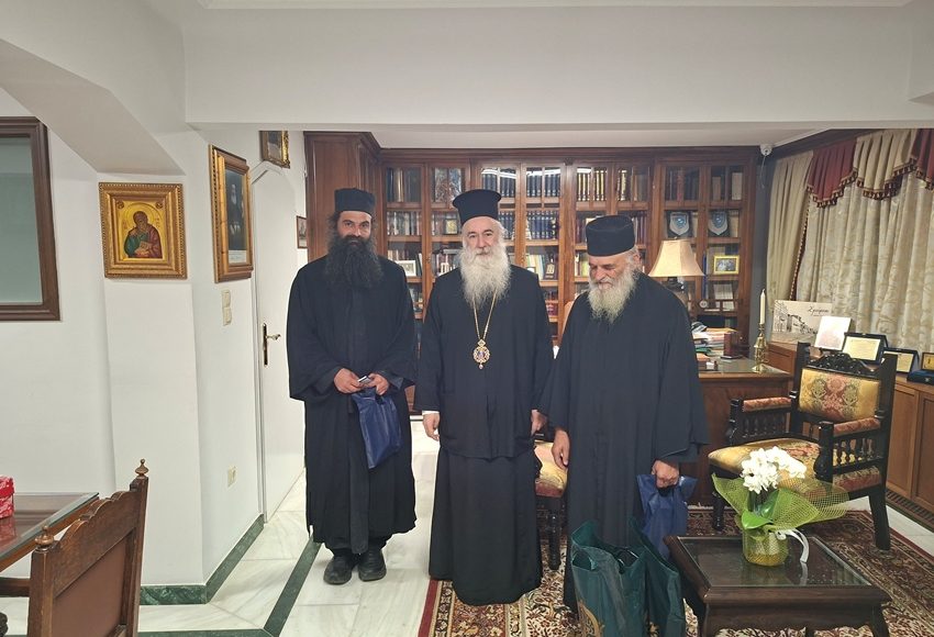 Εθιμοτυπικές-επισκέψεις-στο-Μητροπολίτη-Κορίνθου