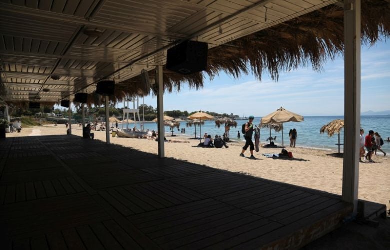 ΕΤΑΔ:-Τέσσερις-δεσμευτικές-προσφορές-για-τη-μίσθωση-της-Ακτής-Βουλιαγμένης