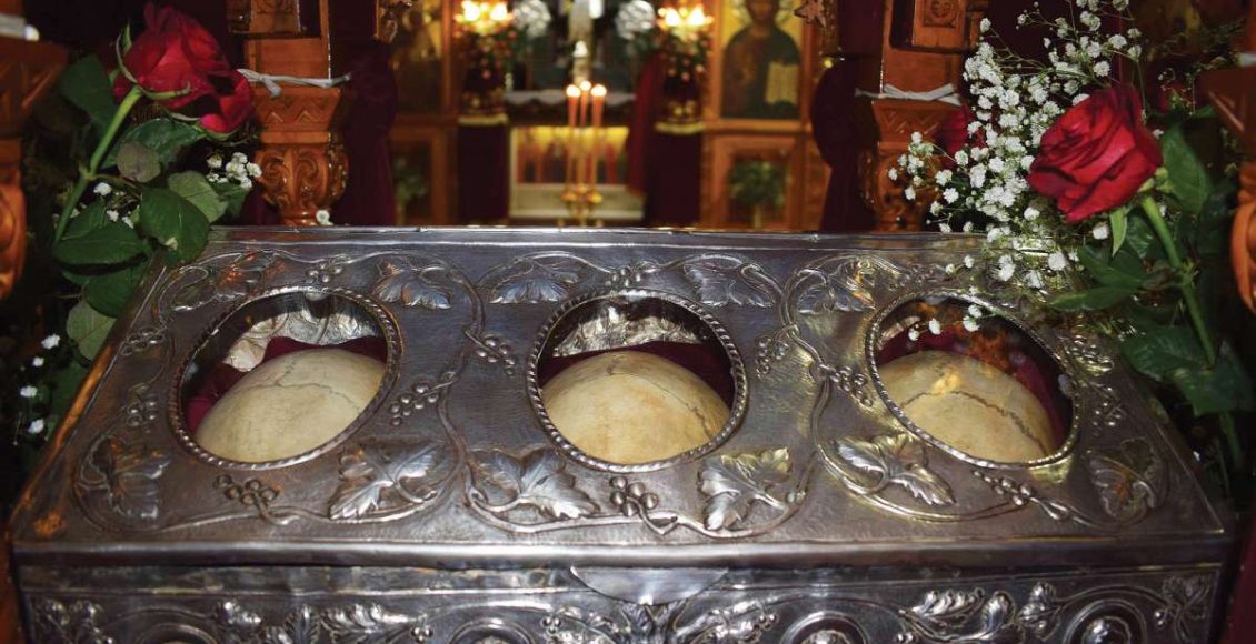 Οι-Τίμιες-Κάρες-των-Αγίων-Τεσσάρων-Μαρτύρων-στην-Μητρόπολη-Κισάμου