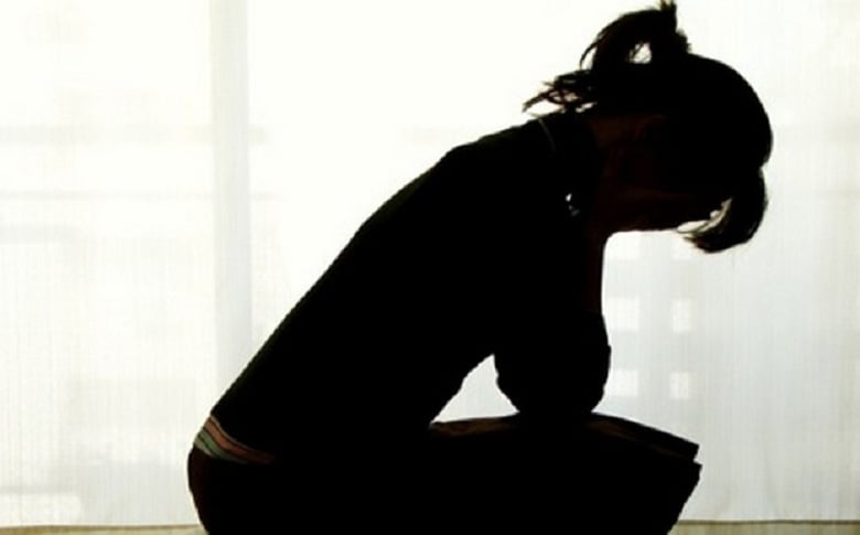 Συνελήφθη-45χρονος-για-εμπορία-ανθρώπων,-βιασμό-και-ενδοοικογενειακή-βία