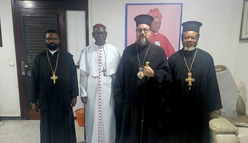 Επαφές-και-επισκέψεις-του-Μητροπολίτη-Άκκρας-στην-Ακτή-Ελεφαντοστού