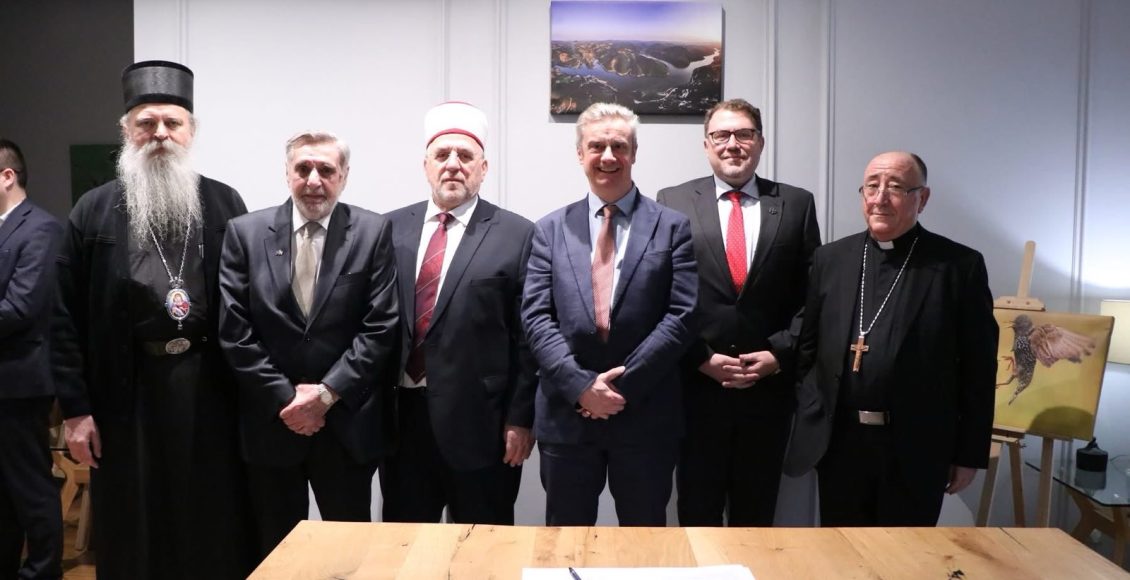 Διακήρυξη-των-θρησκευτικών-ηγετών-του-Κοσσυφοπεδίου-για-την-ανθρώπινη-αξιοπρέπεια