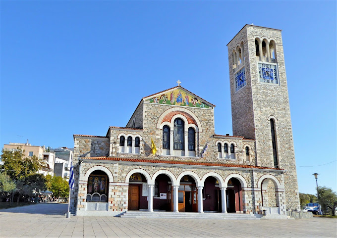 zωντανά-από-τον-Βόλο-η-Αρχιερατική-Θεία-Λειτουργία-στην-pemptousia-tv-την-Κυριακή-14-Δεκεμβρίου