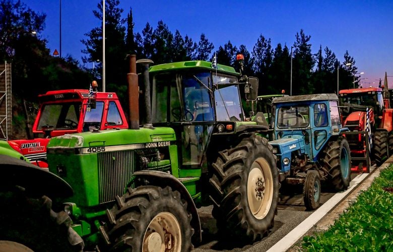 Με-αμείωτη-ένταση-συνεχίζονται-οι-κινητοποιήσεις-αγροτών-και-κτηνοτρόφων