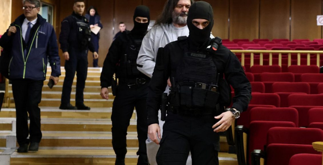 Δίκη-Χρυσής-Αυγής:-«Μοναδικό-κριτήριο-για-τις-επιθέσεις-ήταν-το-φυλετικό-μίσος-και-το-ρατσιστικό-ιδεολογικό-υπόβαθρο»