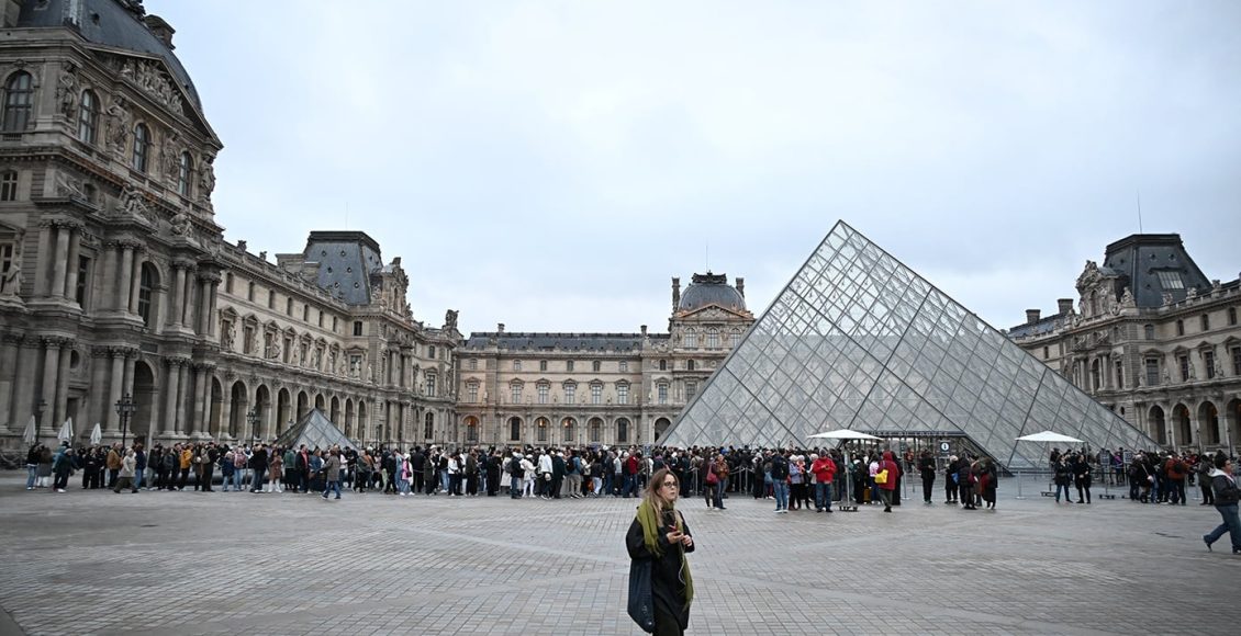 Το-Μουσείο-του-Λούβρου-είναι-κλειστό-σήμερα,-το-προσωπικό-ψήφισε-υπέρ-απεργιακής-κινητοποίησης