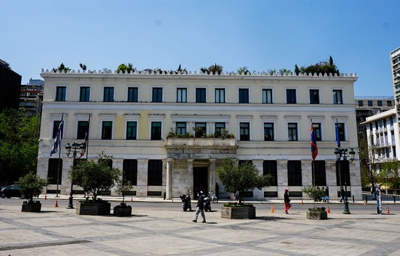 Συμβολικό-λουκέτο-την-Τρίτη-στους-δήμους-της-χώρας