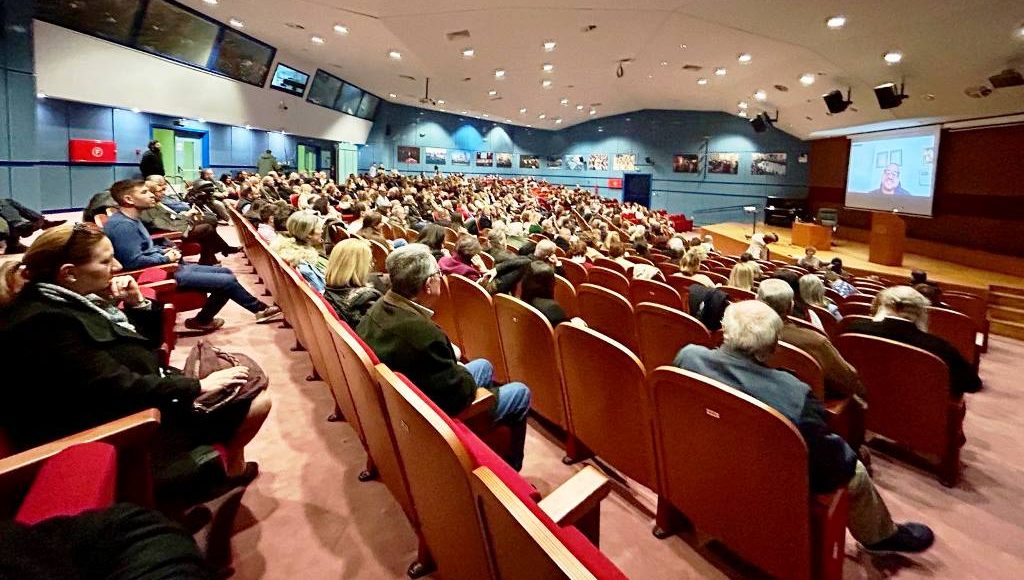 Εργασία-και-ελεύθερος-χρόνος-στην-προοπτική-της-ανθρώπινης-ολοκλήρωσης