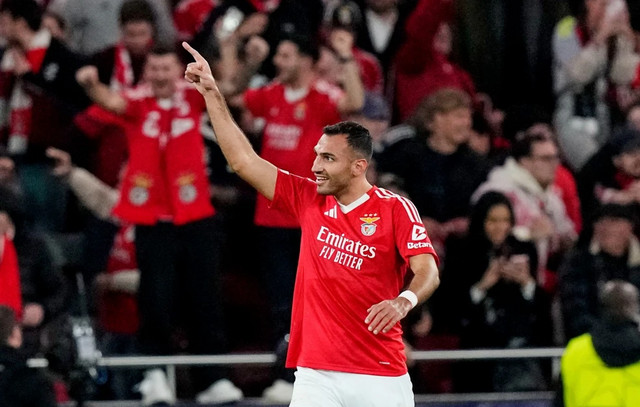 Απίθανος-Παυλίδης-σπάει-τα-κοντέρ-συμμετοχών-–-Στην-7η-θέση-στον-κόσμο-ο-Τζόλης