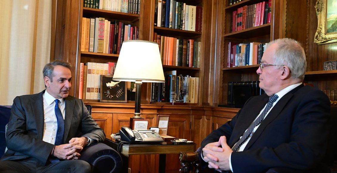 Μητσοτάκης-σε-Τασούλα:-Είμαι-συγκρατημένα-αισιόδοξος-ότι-τις-επόμενες-μέρες-θα-έχουμε-εκτόνωση-της-κατάστασης-με-τους-αγρότες