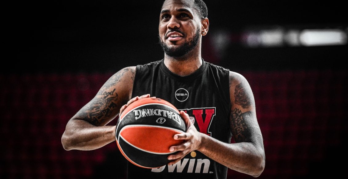 Μόρις:-Ντεμπούτο-στον-Ολυμπιακό-με-τον-Κολοσσό-και-όχι-με-Βιλερμπάν