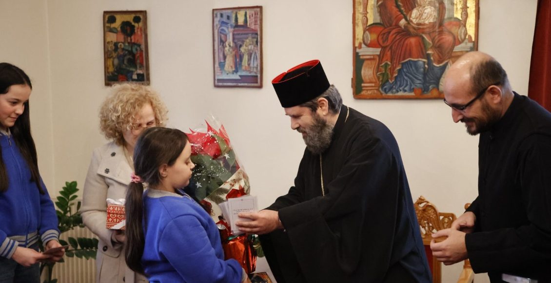 Εορταστικά-κάλαντα-στην-Αρχιεπισκοπή-Τιράνων