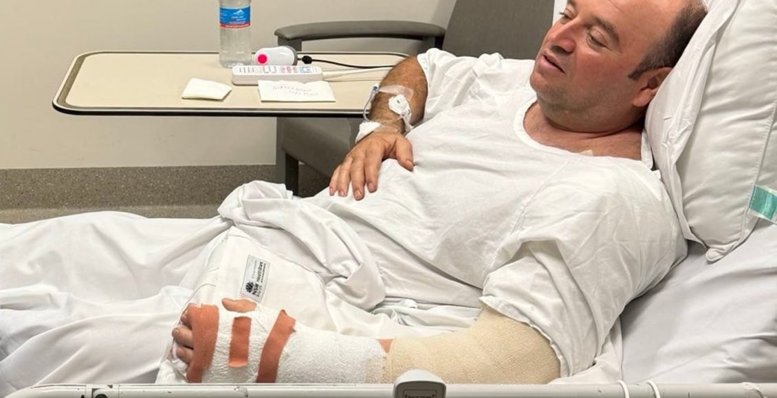 Ο-αποκαλούμενος-«ήρωας-του-Μπόνταϊ»-έλαβε-μια-επιταγή-άνω-του-ενός-εκατ.-ευρώ-από-χρήματα-που-συγκέντρωσαν-πολίτες