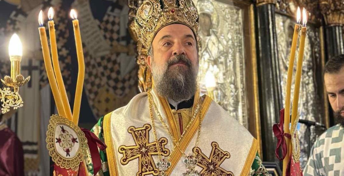 Θήρας-Αμφιλόχιος:-Ο-Χριστός-ήρθε-στον-κόσμο-ύστερα-από-την-πίστη-και-την-προσμονή-πολλών-γενεών