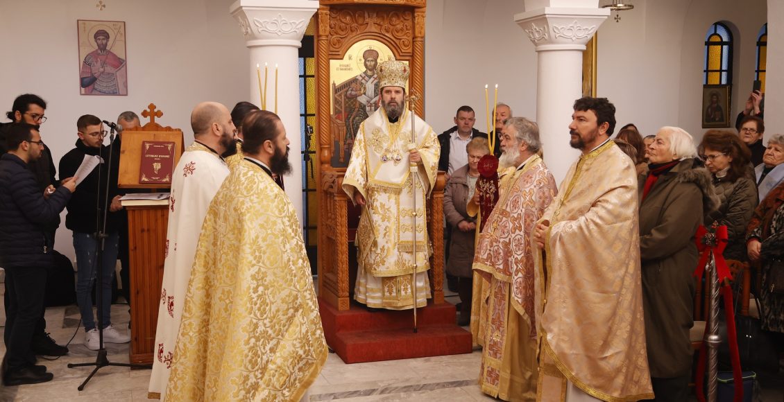 Ο-Αρχιεπίσκοπος-Αλβανίας-Ιωάννης-στην-Σκόδρα