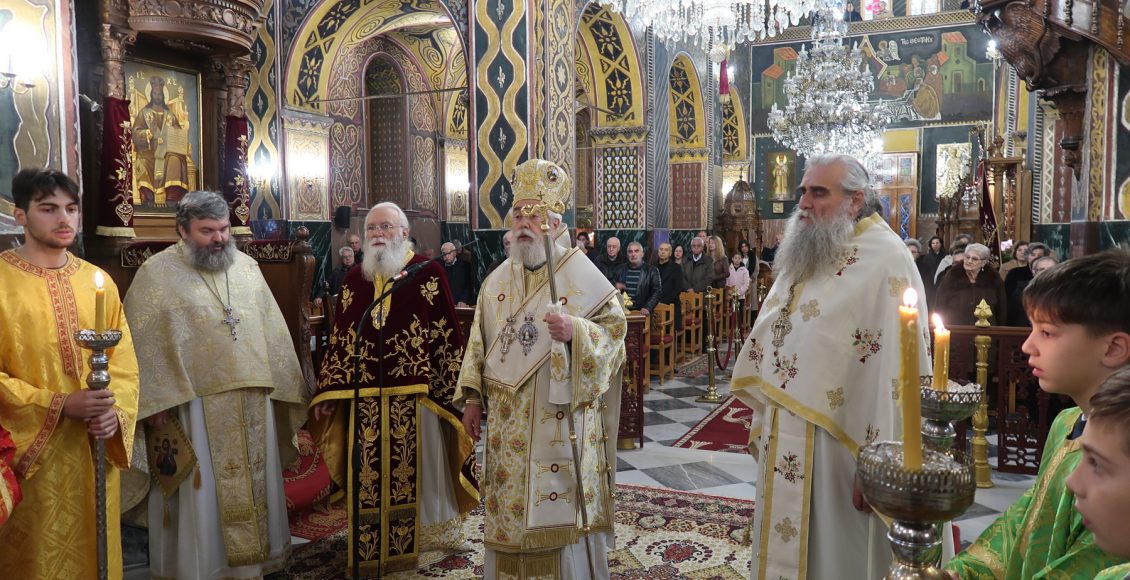 h-Κυριακή-προ-της-Χριστού-Γεννήσεως-στην-Άμφισσα-–-Μέρα-γεμάτη-Χριστό-με-τη-συμμετοχή-νέων