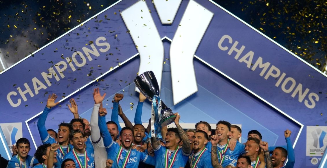 Ο-Κόντε-νικά-με…-playstation-–-Τα-μυστικά-της-μεταμόρφωσης-της-Νάπολι-σε-43-μέρες