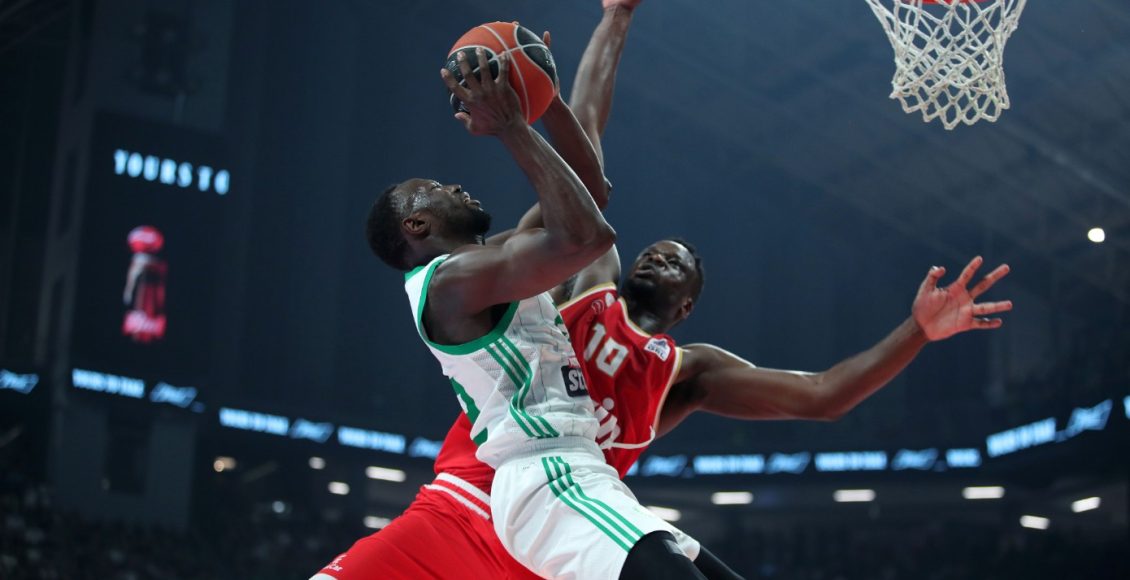 Χριστούγεννα-με-μπασκετικό-πάρτι-στην-interwetten!