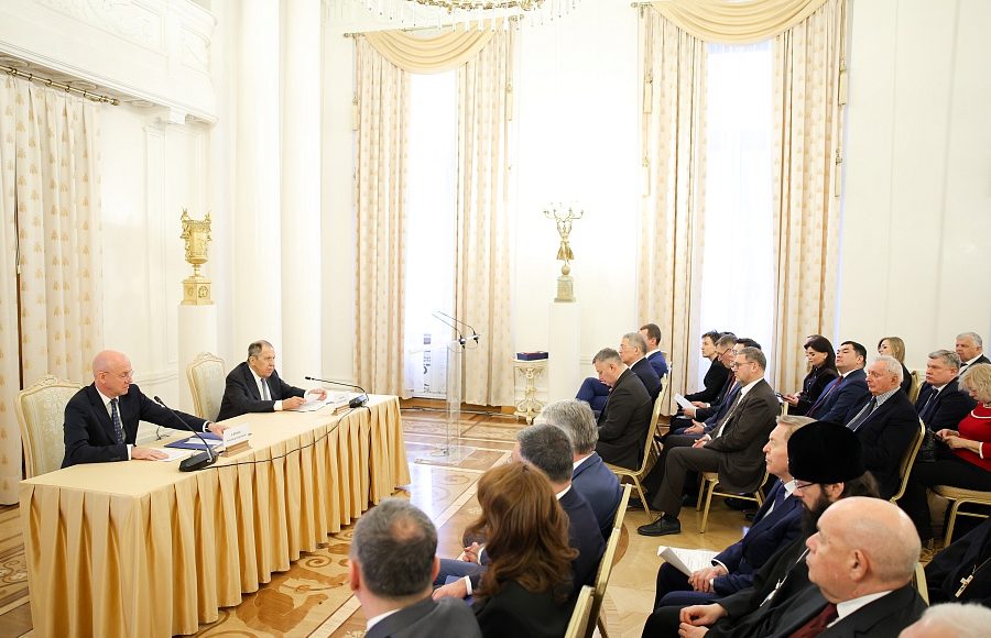 Ο-Βολοκολάμσκ-Αντώνιος-στη-Γενική-Συνέλευση-της-Επιτροπής-της-Ρωσικής-Ομοσπονδίας-για-την-unesco