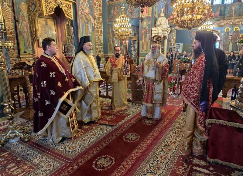 Η-Σύναξη-της-Θεοτόκου-στο-Βασιλικό-Χαλκίδος