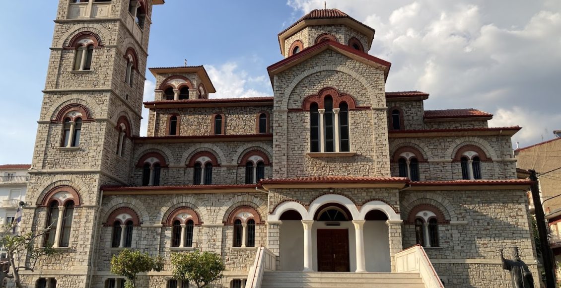 Εκατοντάδες-δέματα-αγάπης-από-την-Ιερά-Μητρόπολη-Φλωρίνης-τις-ημέρες-των-Χριστουγέννων