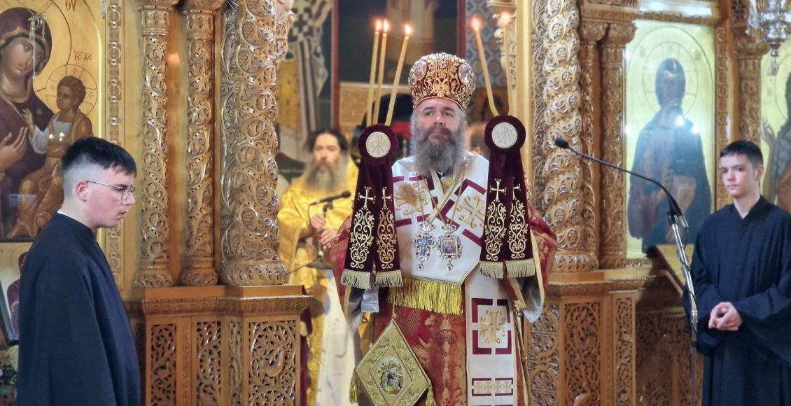 Αρχιερατική-Θεία-Λειτουργία-για-τη-Σύναξη-της-Υπεραγίας-Θεοτόκου-στο-Αμύνταιο