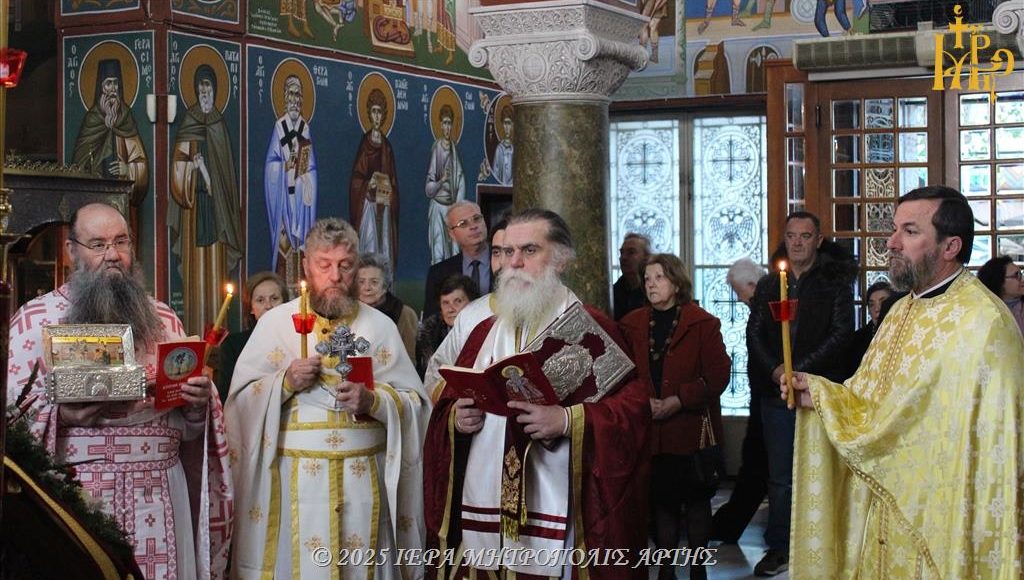 Η-αρχαιοπρεπής-Λειτουργία-Αγίου-Ιακώβου-Αδελφοθέου-στην-Άρτα