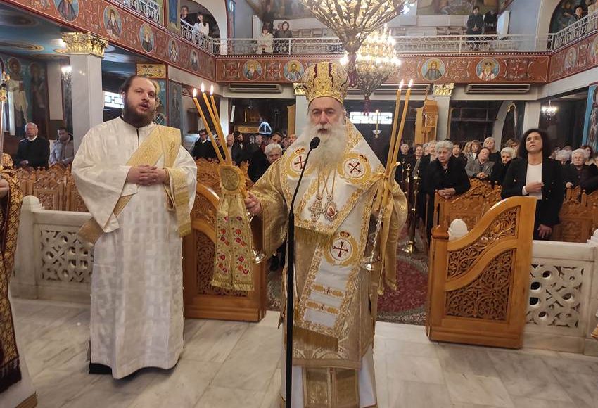 Η-εορτή-της-Συνάξεως-της-Υπεραγίας-Θεοτόκου-στην-Ιερά-Μητρόπολη-Κορίνθου