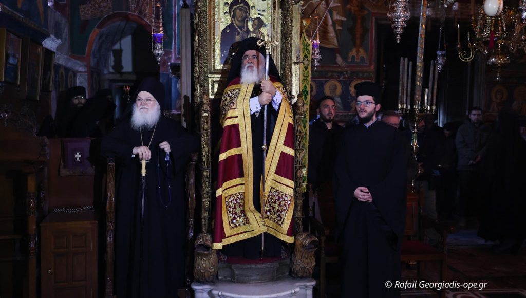 Υποδοχή-του-Μητροπολίτη-Νεαπόλεως-στην-ΙΜΜ.-Βατοπαιδίου-(ΦΩΤΟ)